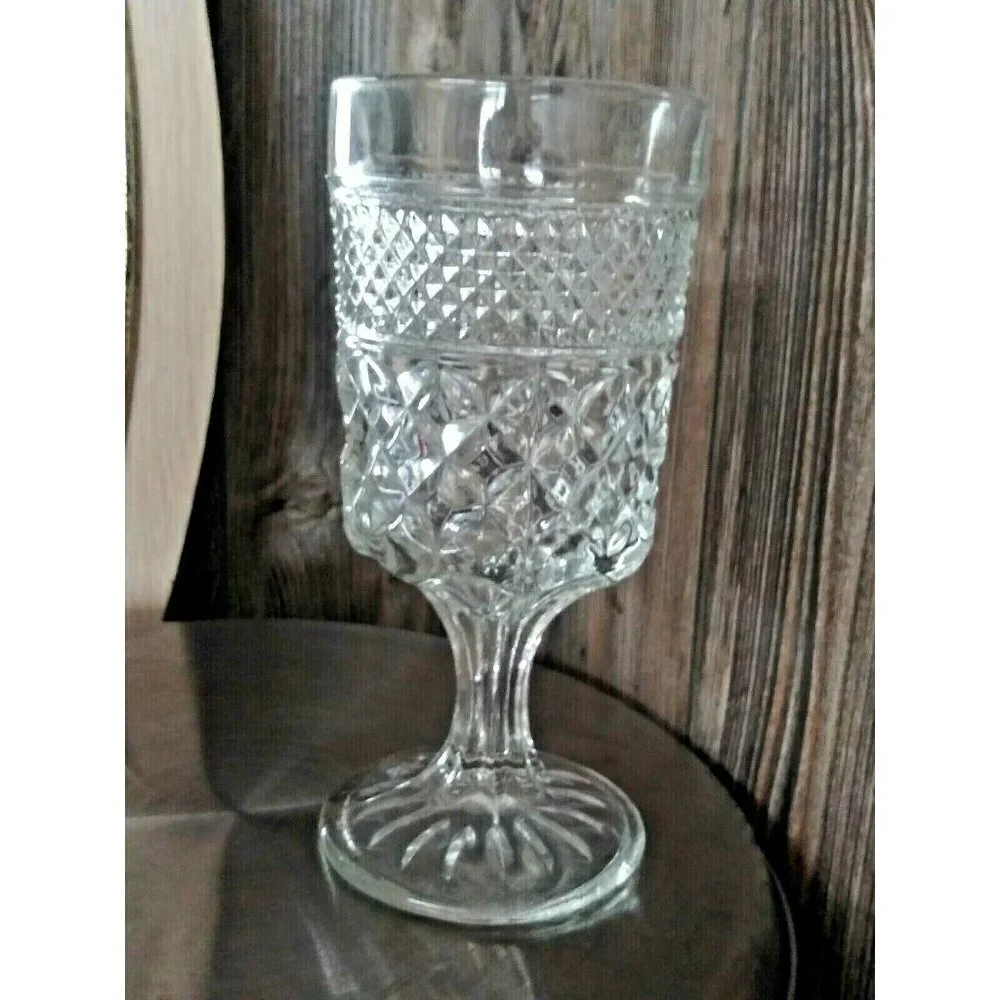 Anchor Hocking Wexford Diamond Glass 6 1/2